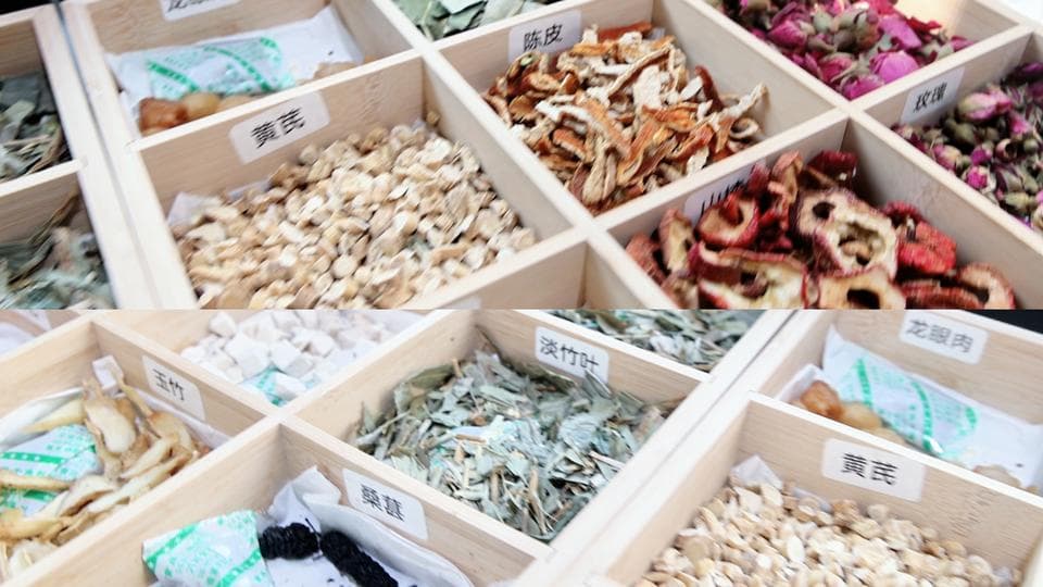 智慧中医解锁"生活化"密码，AI算法把千年古方"煲进奶茶杯"