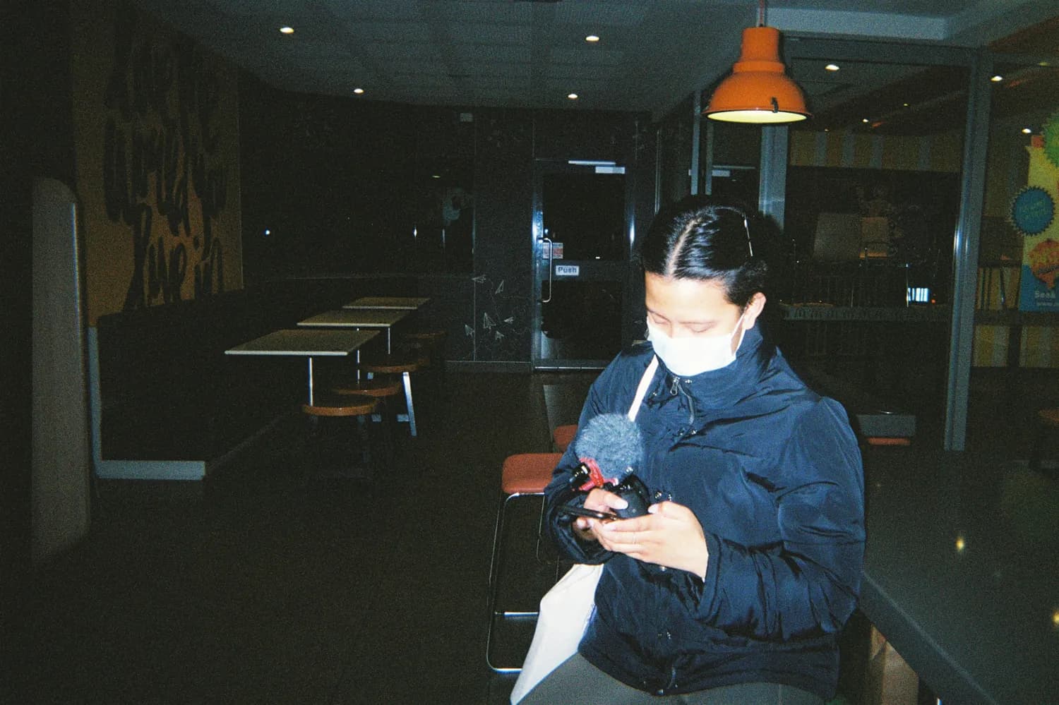 王菲李亚鹏离婚后首次同框