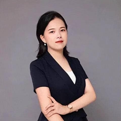 装修砸承重墙要负什么法律责任？