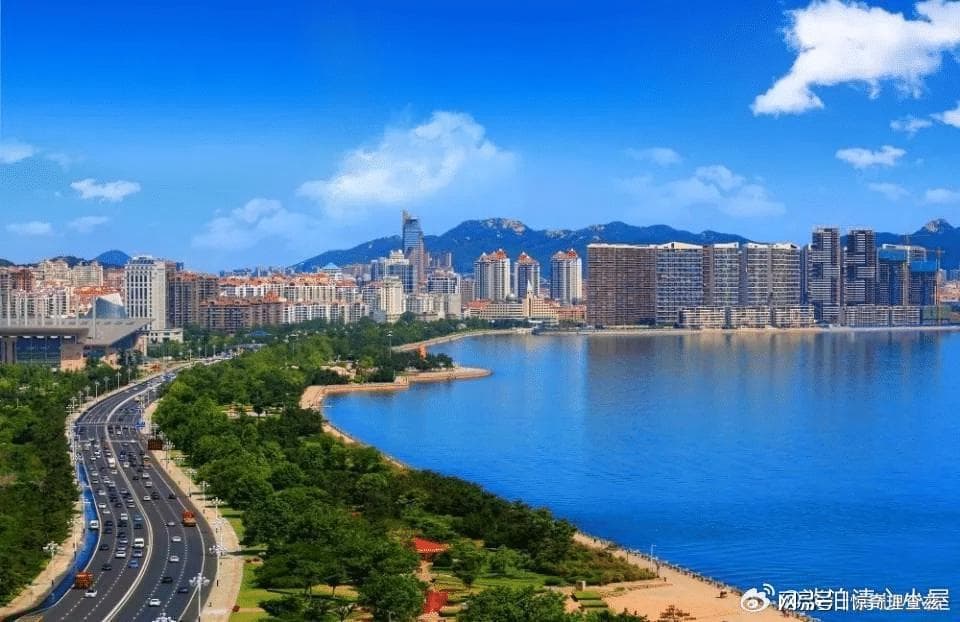沿海小城的物价之谜：收入与消费的错位