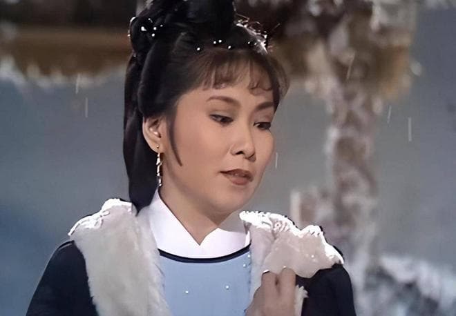 金庸给女配起名字，真是一绝，他笔下10个女配的名字比女主都好听