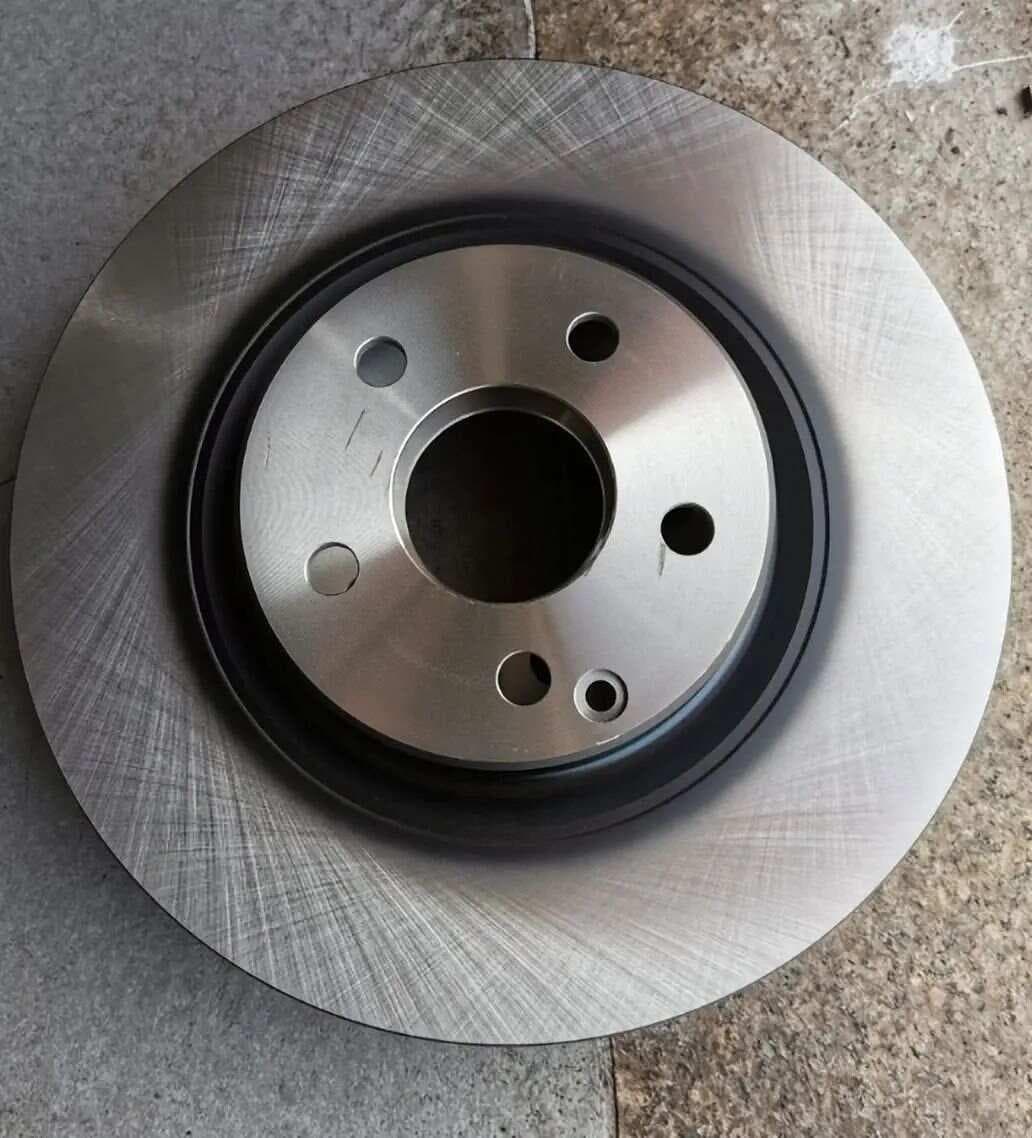 浅析不同类型的制动盘结构和材质
