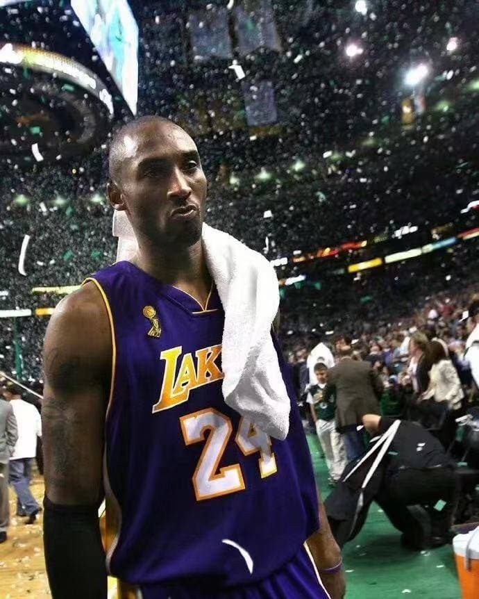 关于NBA球星“蜗壳”科比