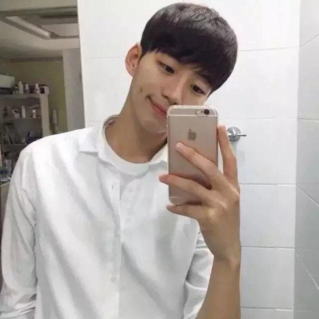 哪种发泥比较好？一文详解不同发质和需求下的发泥选择