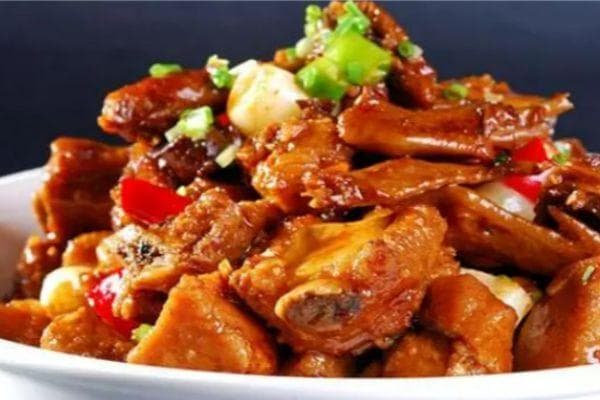 高压锅炖排骨：快速烹饪出美味佳肴的实用指南