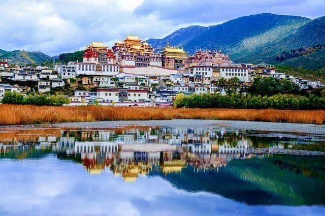 国内最美的12座寺庙，去过6个以上算旅游达人，全部去过不简单！