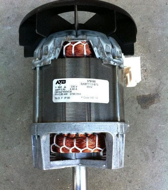 18kw永磁同步电机最高转速，详解18kw永磁同步电机的性能参数