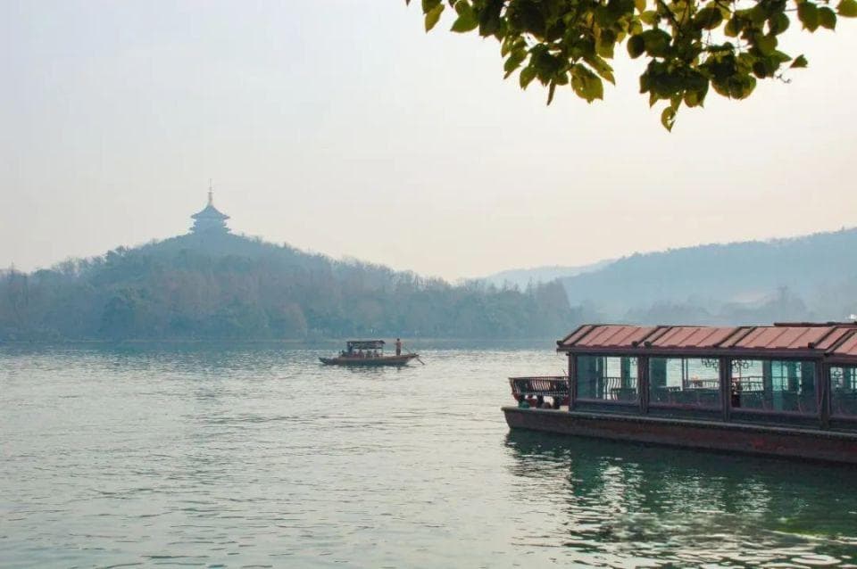 杭州十大著名景点，心动不如行动！杭州十大热门景点等你来！