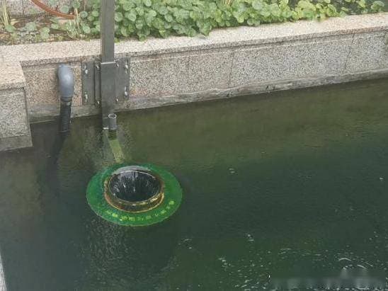 潮汐式水面垃圾收集装置：让水域清洁进入智能时代