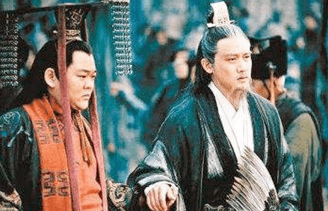诸葛亮和刘禅之间的关系是什么样的？两人真的情同父子吗？