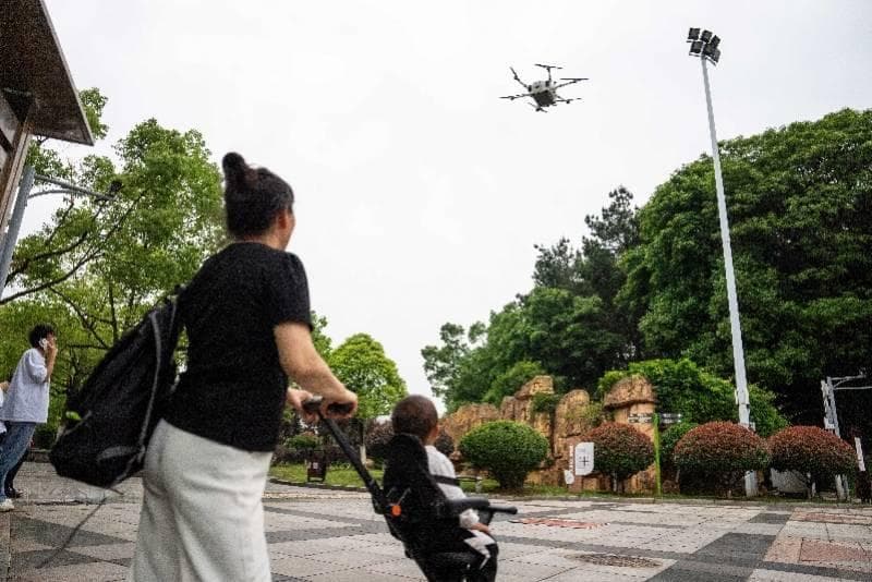 啥时能打“飞的”上下班？专家：低空通勤或在2028年实现