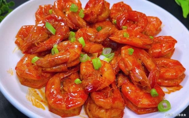 油焖大虾制作秘籍：从选材到烹饪的完整教程