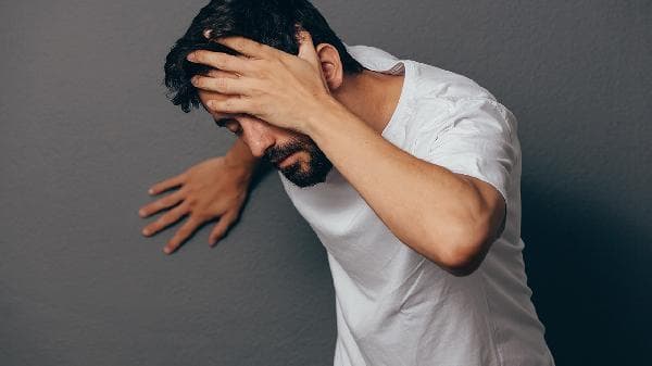 眼睛痒、揉、痒、发红的原因及治疗方法