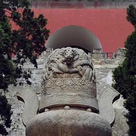长陵旅游攻略：探秘明十三陵之首的必玩景点与实用指南