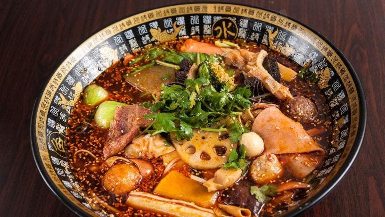 孕妇可以吃麻辣烫吗？孕期饮食注意事项全解析