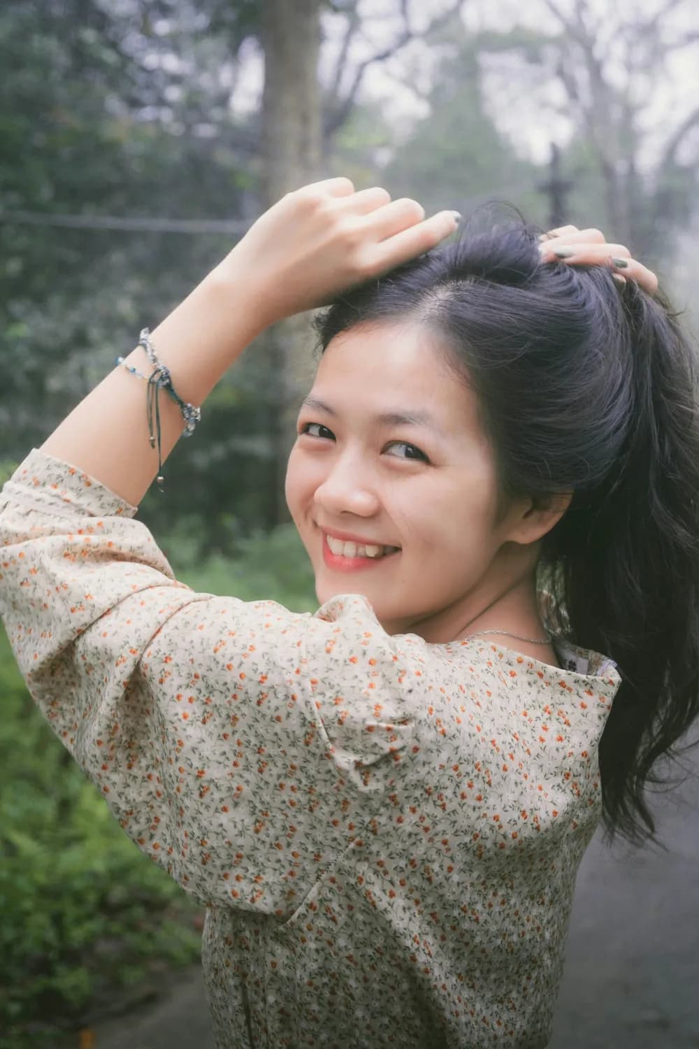 周冰倩《真的好想你》：26年传唱不衰的思念之歌