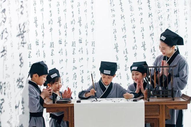阶层跃迁之问：“我在哪一层？又将往何处去？”