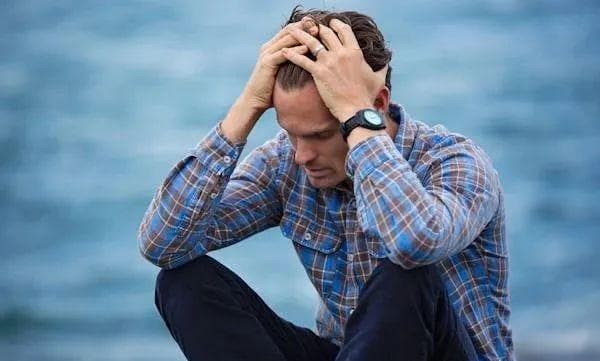 如何区分精神科疾病和一般的情绪波动？