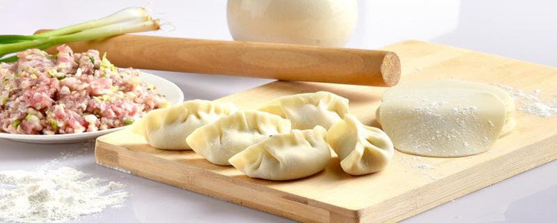 饺子微波炉几分钟才熟 熟饺子可以用微波炉加热吗