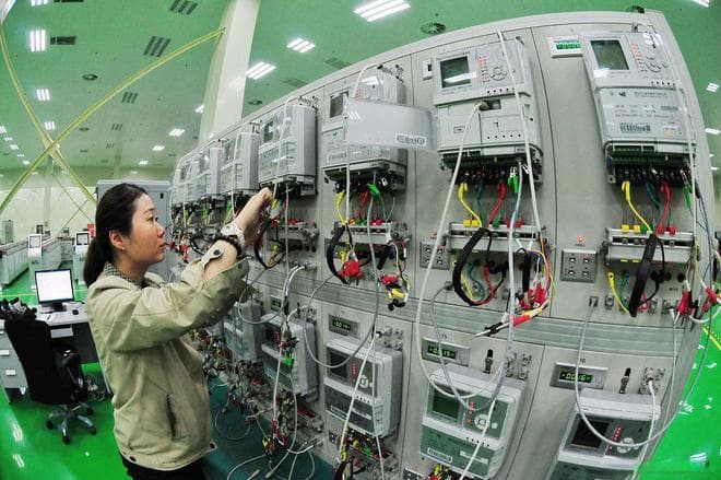 物联网时代革新：构建智能电网与工业4.0的桥梁