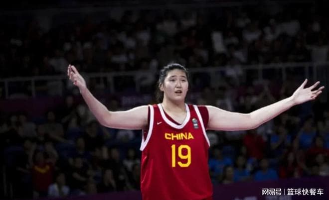 又一次无缘WCBA？2米28张子宇再遭打击：17岁天才打不了职业联赛