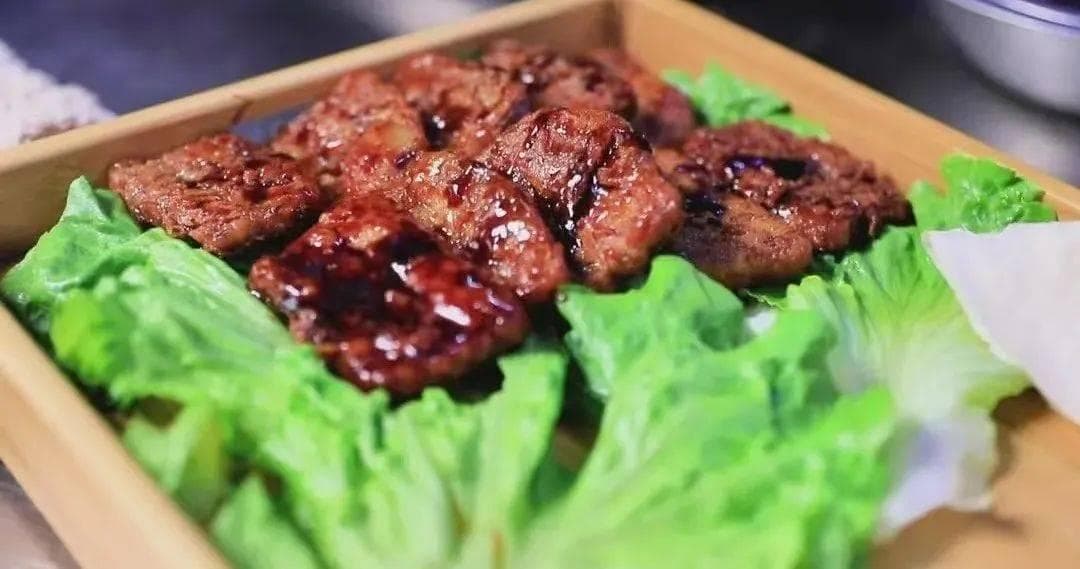脆皮五花肉制作教程：外酥里嫩，肥而不腻