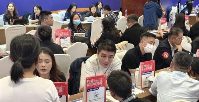 实习经历成海归就业核心竞争力，这些行业就业最好