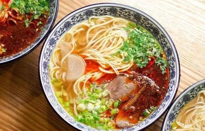 中国最勾人的七碗面，从南到北没人不爱！