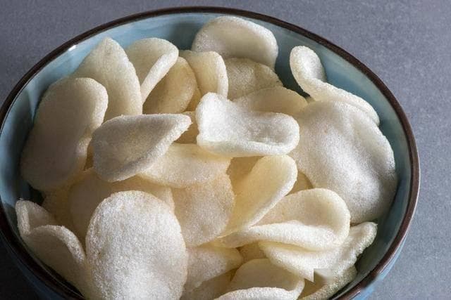 揭秘五彩虾片的原料：那些造就美味的秘密