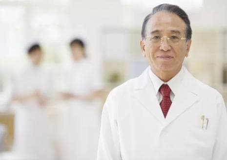 医生退休年龄最新规定2025