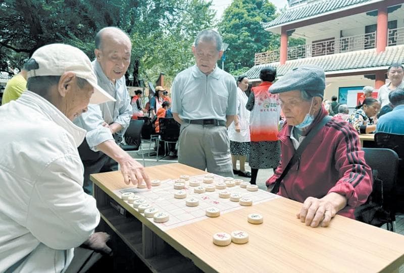 普洱市思茅区：多元服务让“养老”变“享老”