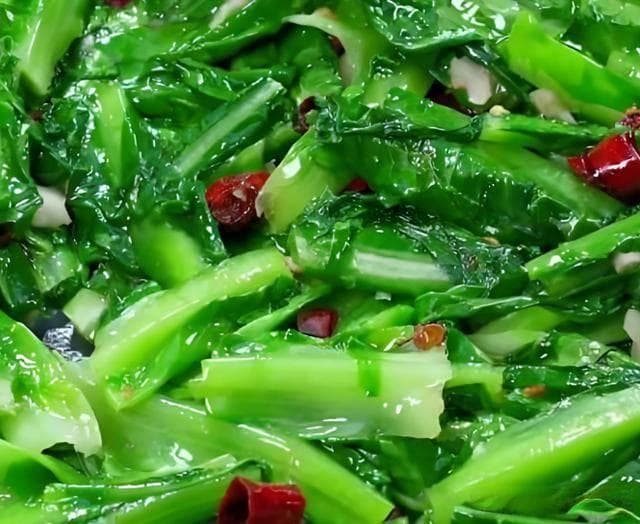 分享油麦菜各种家常做法！6种神仙吃法！每一口都是满满的幸福感