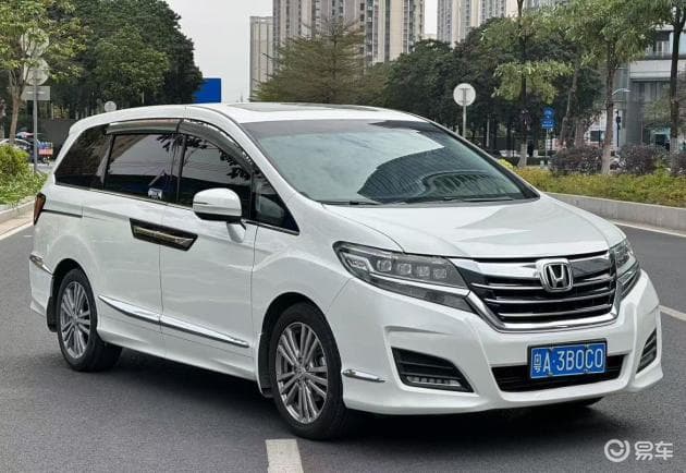十二万预算买新车还是二手车？以本田艾力绅为例
