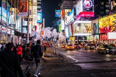 香港公司审计：合规运营的基石与潜在风险解析及应对策略