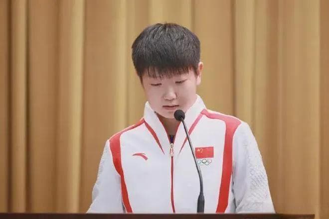 乒乓球发展新视角：孙颖莎谈国乒挑战与未来展望