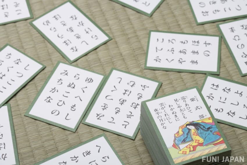 【日本文化】「歌牌」的玩法。与百人一首的区别是什么？
