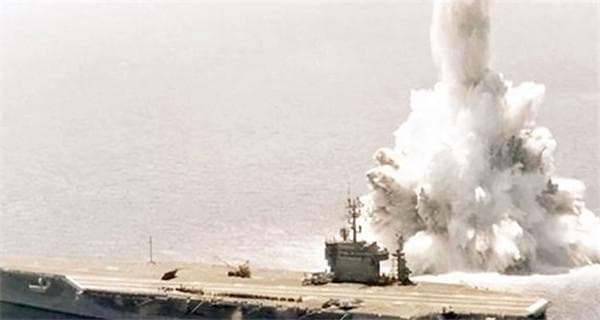 150米深海水下引爆9万吨核弹，会发生什么？