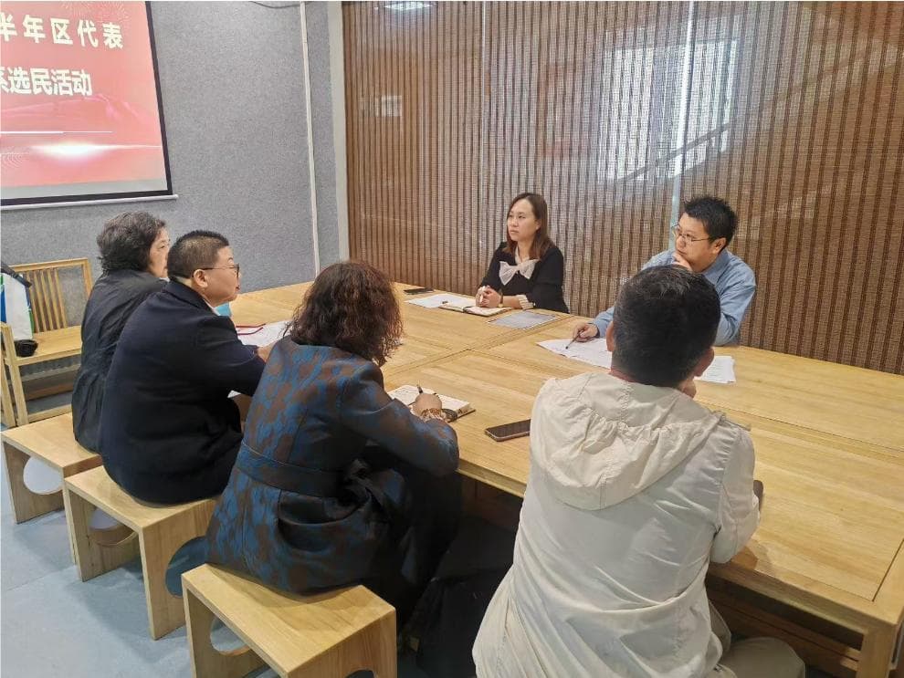 人大代表建议：公共场所AED要数量多、找得到、用得来