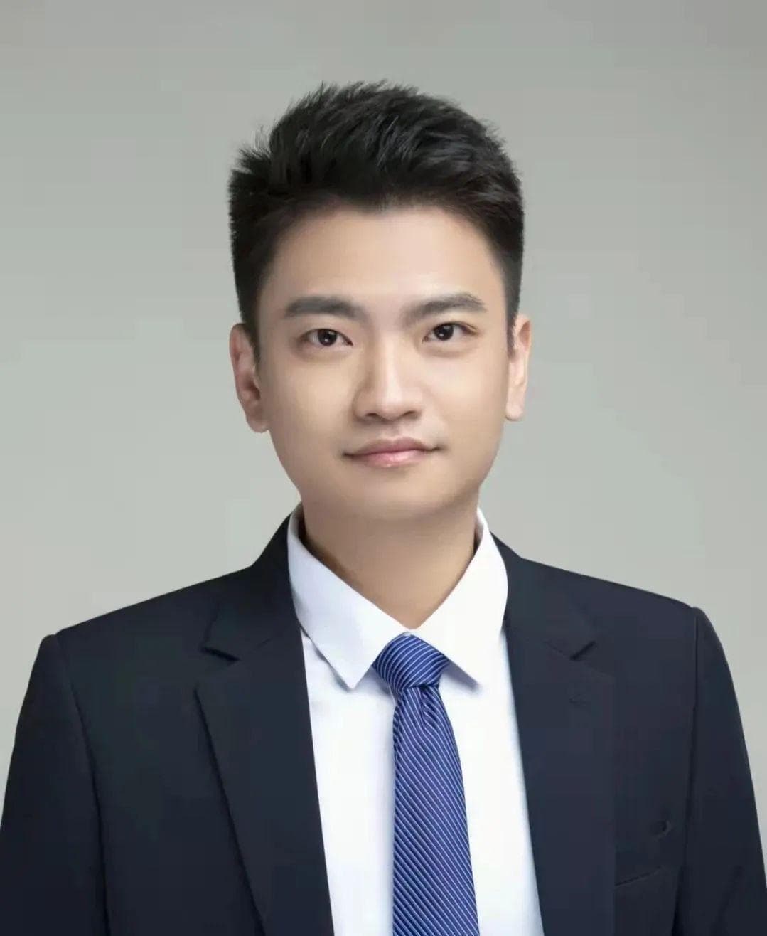 专家建议：建立统一伦理框架，平衡商业利益与社会责任，保障算法健康发展
