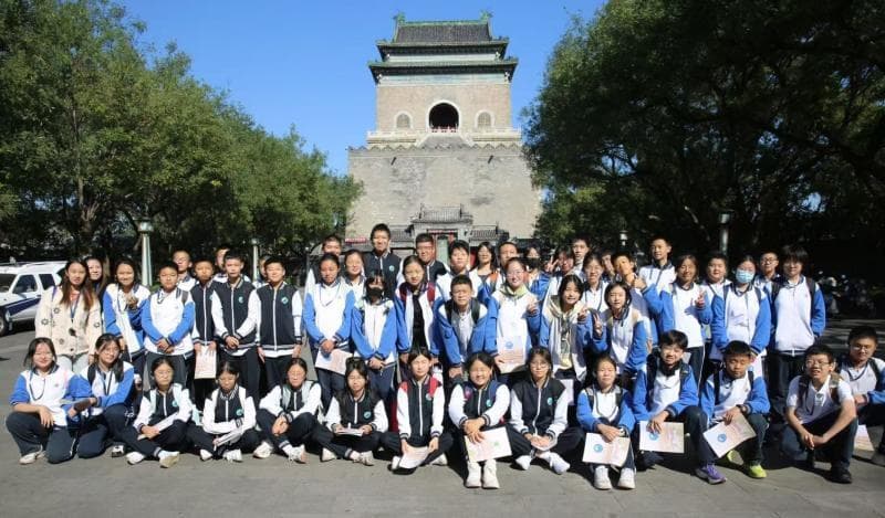 密云朝阳两区中学生携手“探寻中轴线”