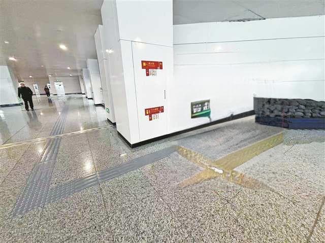 环线谢家湾站盲道急待完善