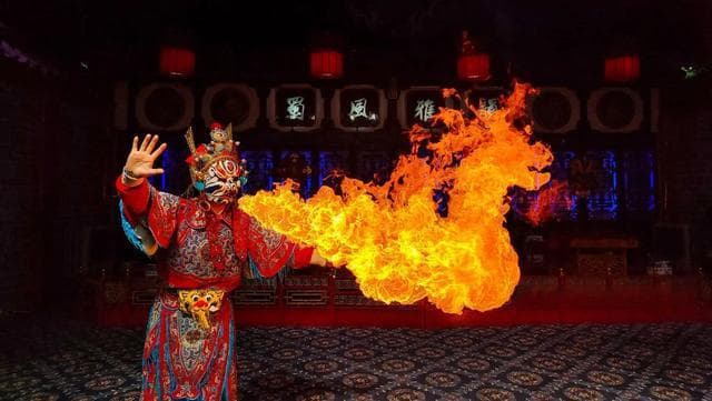 为什么地球上没有进化出会喷火的动物？