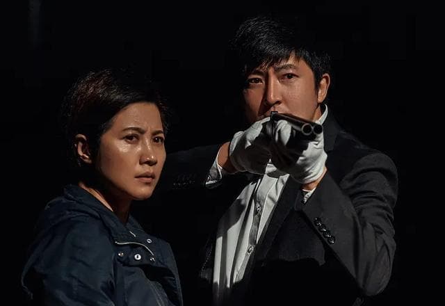 反传统的角色设定与精良制作：<对手>成年度口碑谍战剧