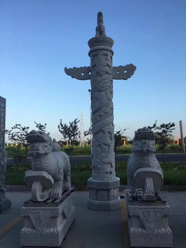 中华表龙柱的文化解读：龙文化的深度剖析