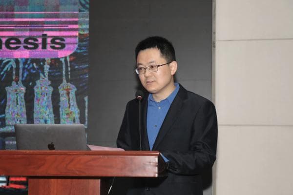美国耶鲁大学Timothy R. Newhouse教授访问上海有机所并作学术报告