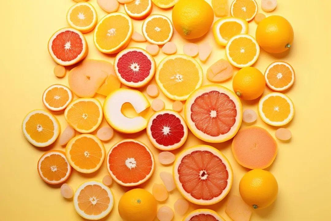 维生素C：万能营养品还是过量有害？全面解析其功效与补充指南
