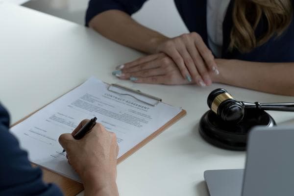 犯罪揭示的深层人性：解析刑事案例中的心理动机