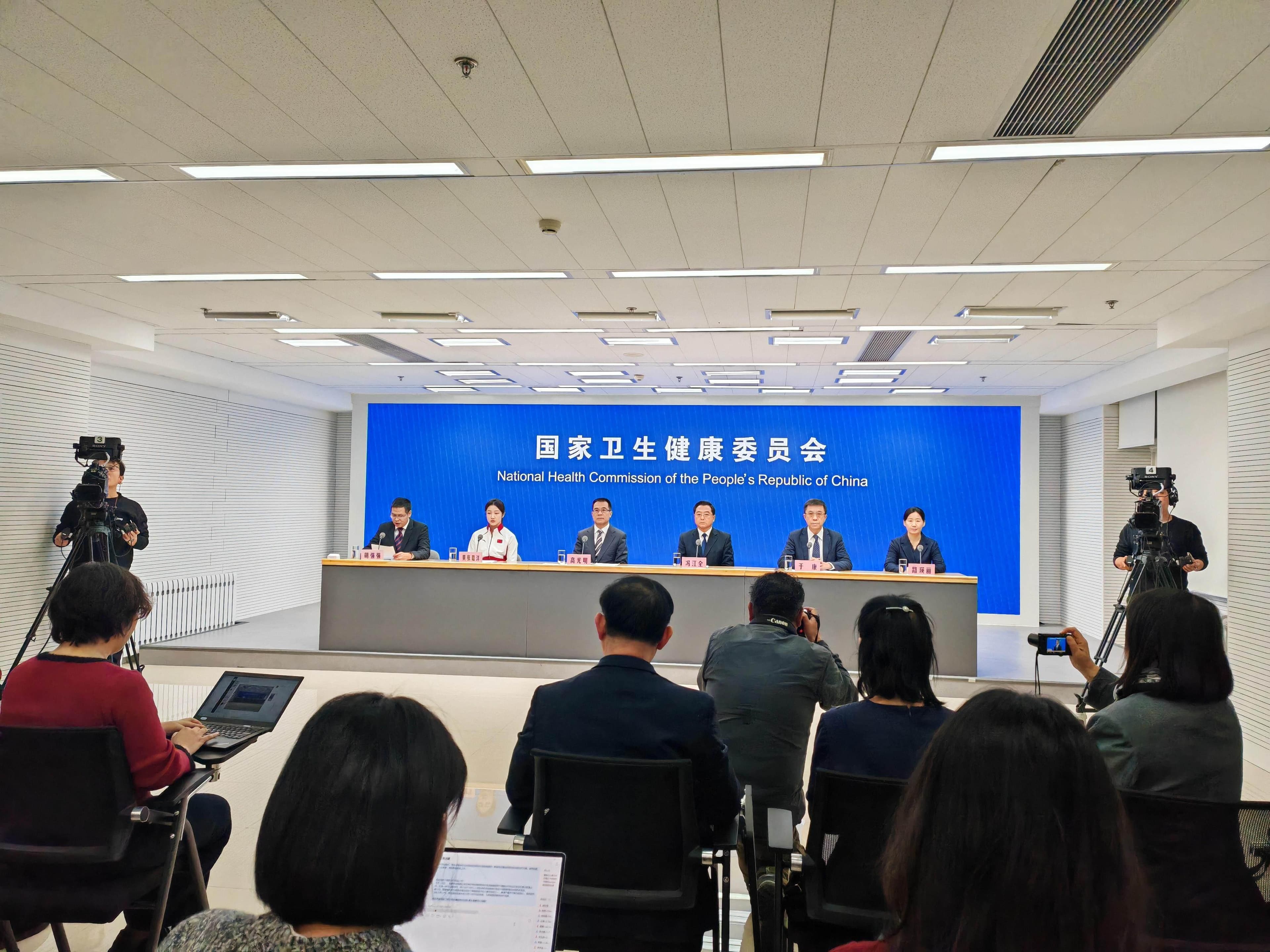 动吃动吃，注意平衡！专家支招如何科学保持健康体重