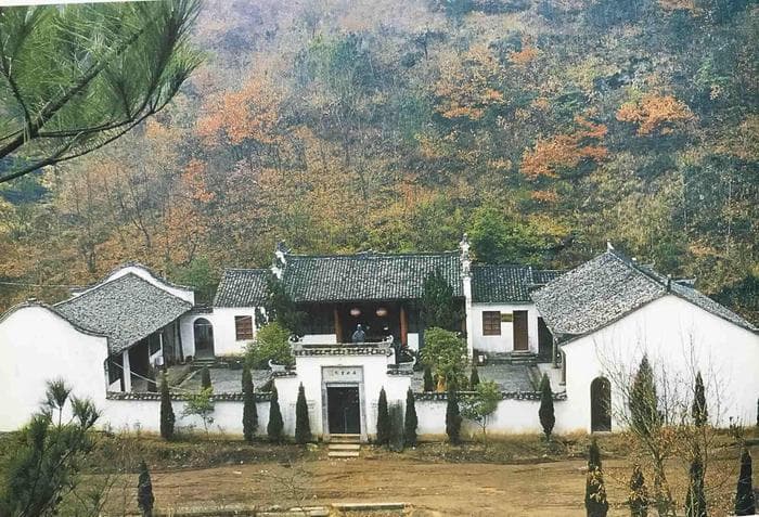 书院文化的历史回响与当代价值