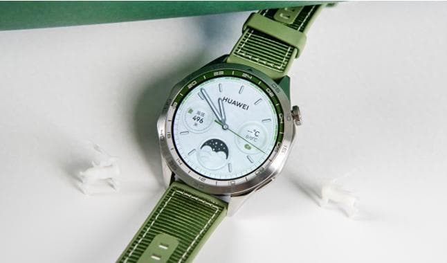 华为Watch GT系列手表屏幕黑屏怎么办？三种实用解决方案
